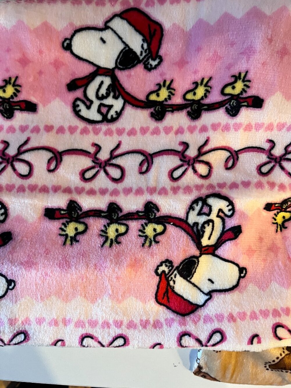 19 pc Snoopy scrap fabric - bundle 9 - Picture 7 of 15